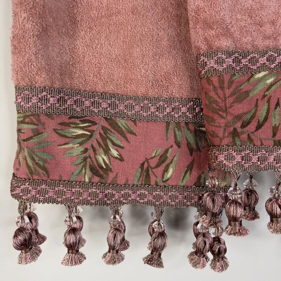 AVANTI Vintage Decorative Towel Set 3 Hand Towels With Tassels Rose Mauve Pink - Picture 5 of 6